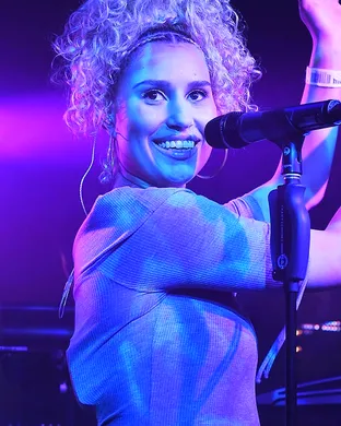 Raye Phoenix